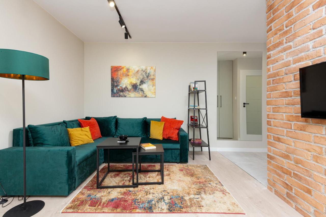 Apartments City Center Ochota By Noclegi Renters 华沙 外观 照片