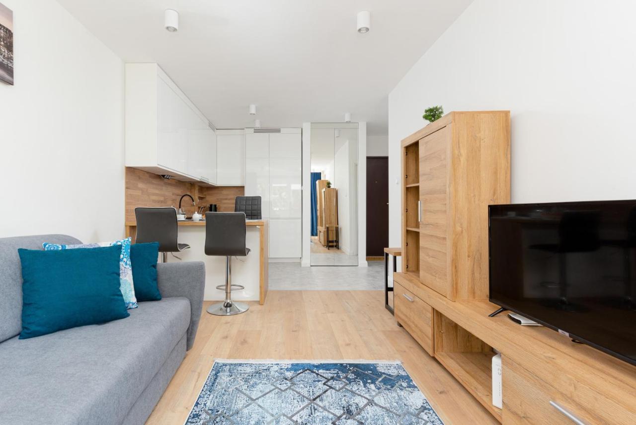 Apartments City Center Ochota By Noclegi Renters 华沙 外观 照片