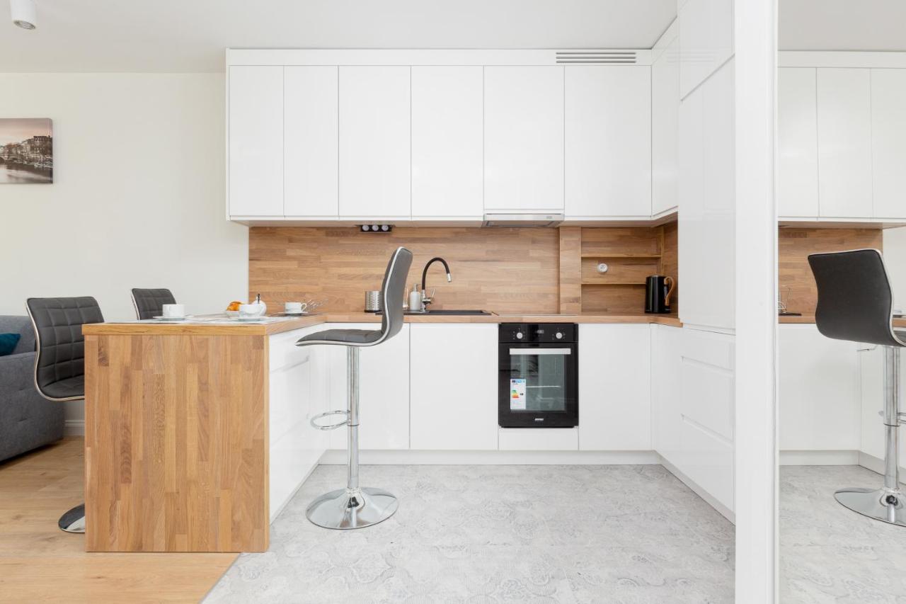 Apartments City Center Ochota By Noclegi Renters 华沙 外观 照片